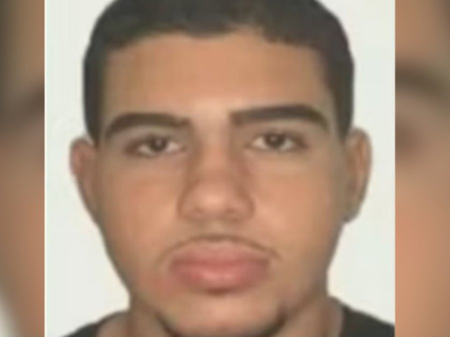 Suspeito de estupro coletivo em Copacabana se entrega e tem prisão cumprida na 12ª DP