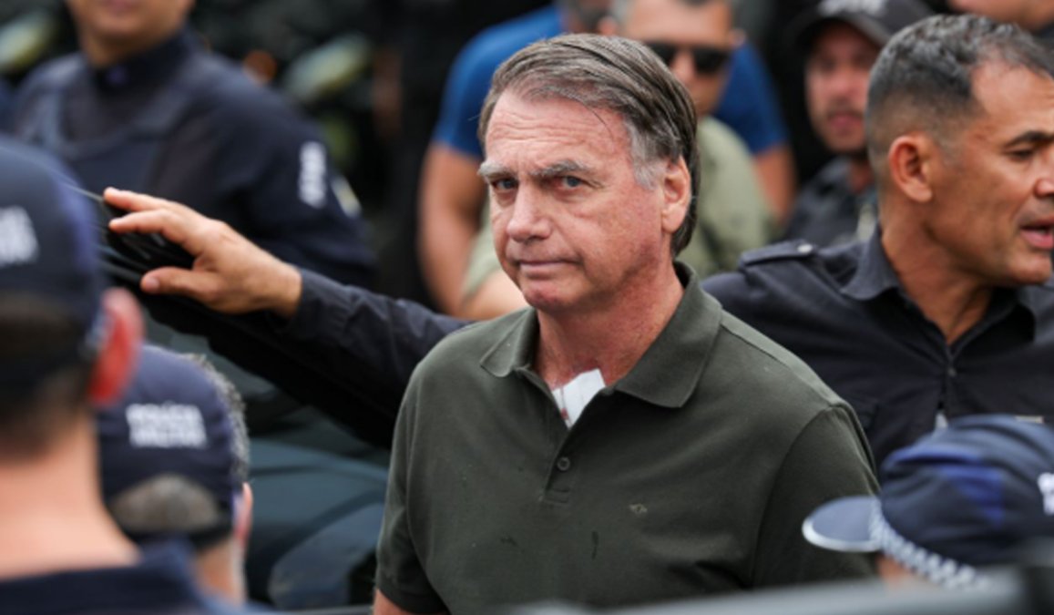 STF decide hoje sobre domiciliar de Bolsonaro; Primeira Turma tem 2 a 0 por mantê-lo preso