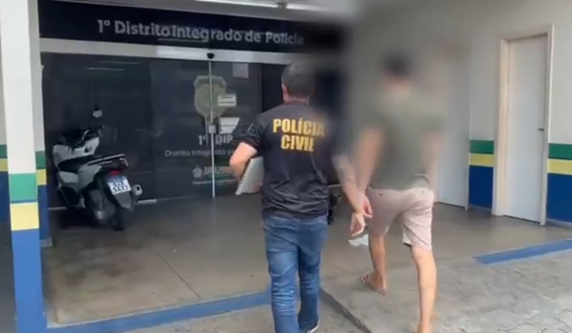 VÍDEO: gerente de banco é preso em Manaus suspeito de desviar mais de R$ 500 mil de clientes