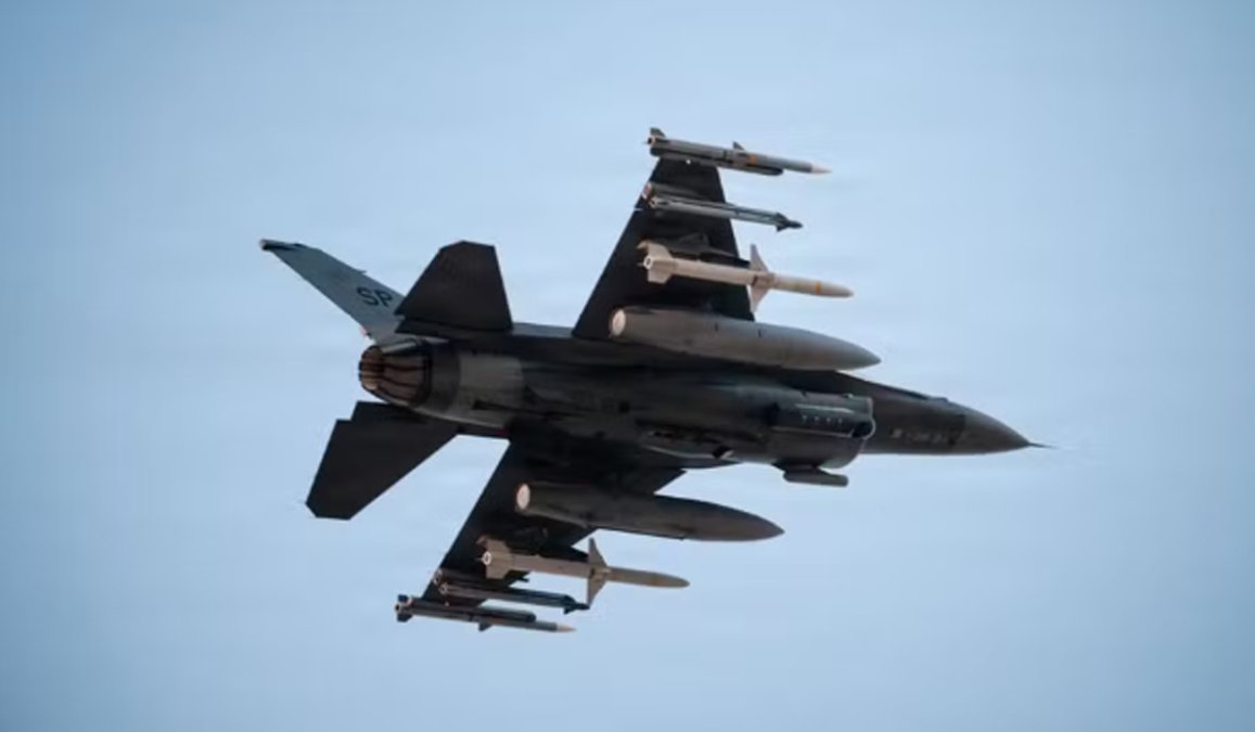 EUA anunciam escalada militar contra o Irã e prometem atingir estrutura do regime